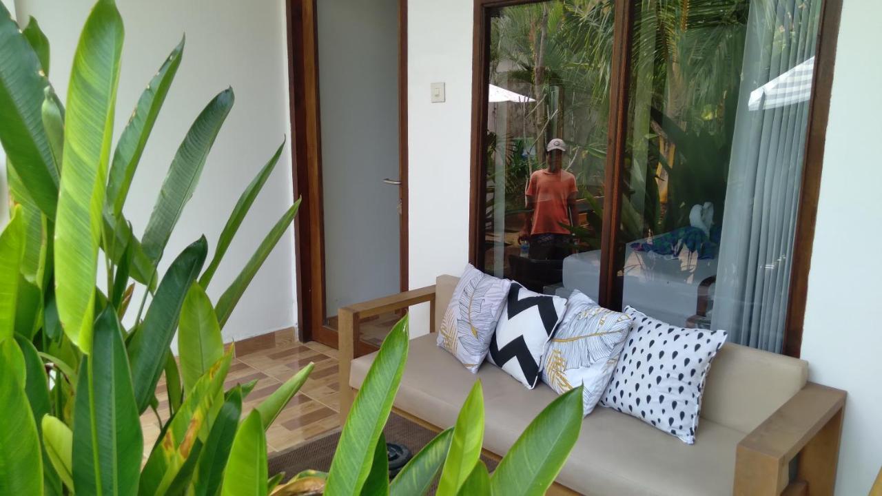 Palm Trees Villas Gili Air Exterior photo